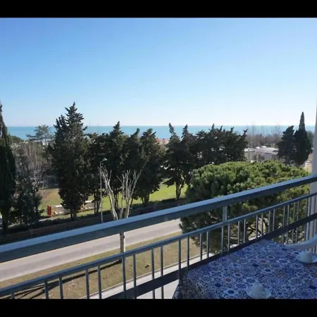 Lovely Flat With A Relaxing View - Beahost