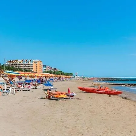 Apartment Lovely Flat With A Relaxing View - Beahost Porto Santa Margherita di Caorle
