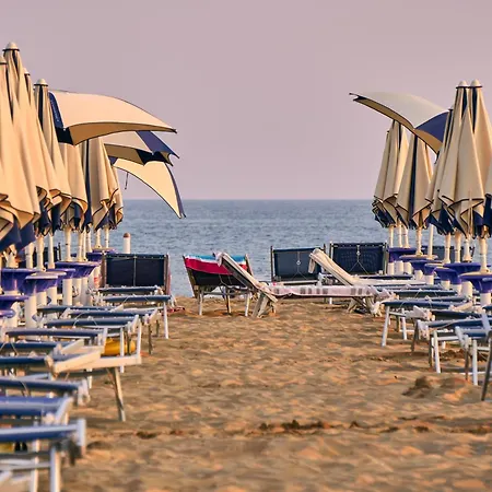 Lovely Flat With A Relaxing View - Beahost Apartment Porto Santa Margherita di Caorle